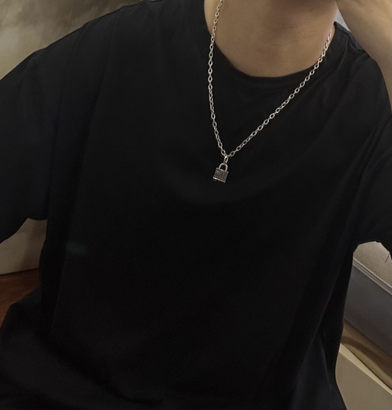 chr1st1an D10r necklaces